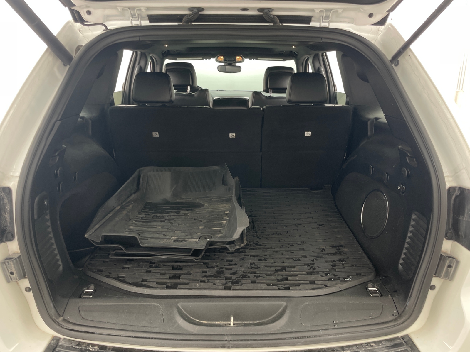 Thumbnail: 2018 Jeep Grand Cherokee - 6