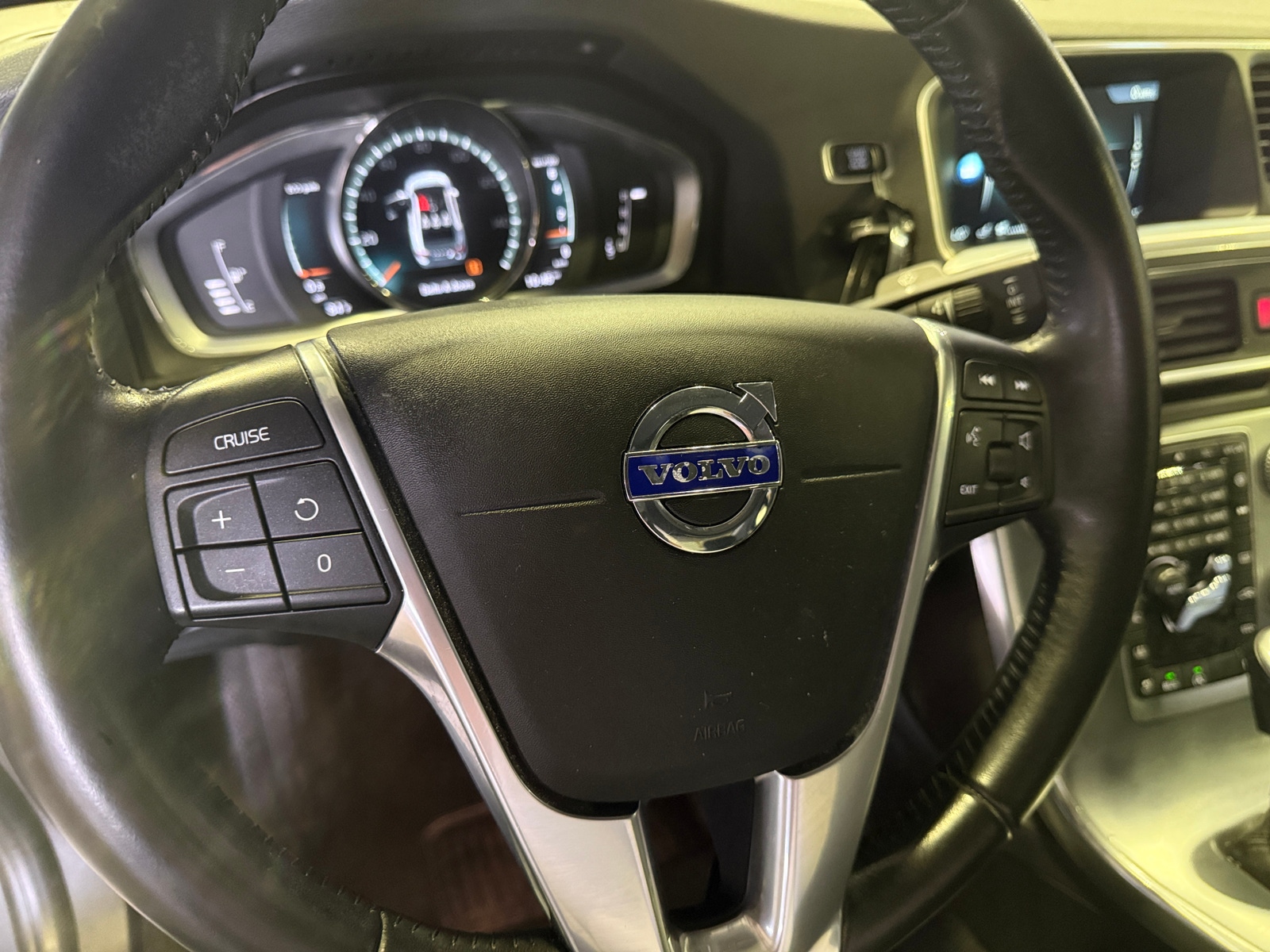 Thumbnail: 2017 Volvo S60 - 4