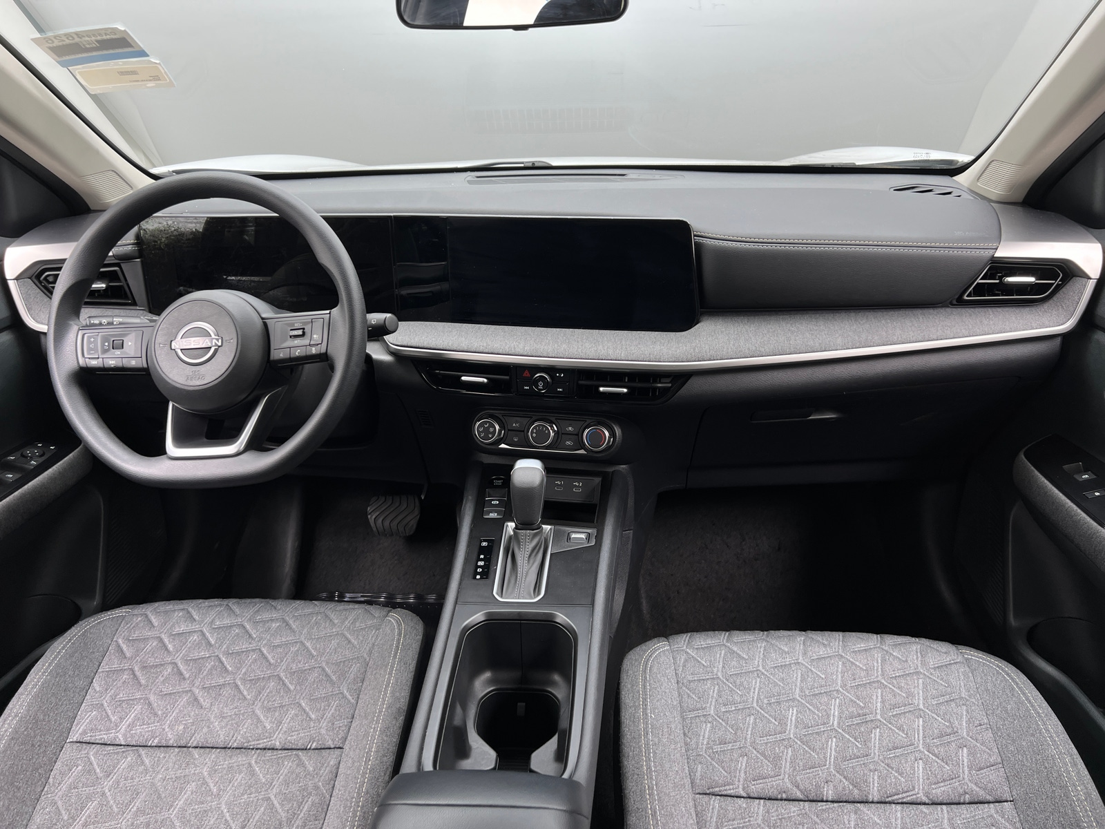 Thumbnail: 2025 Nissan Kicks - 3