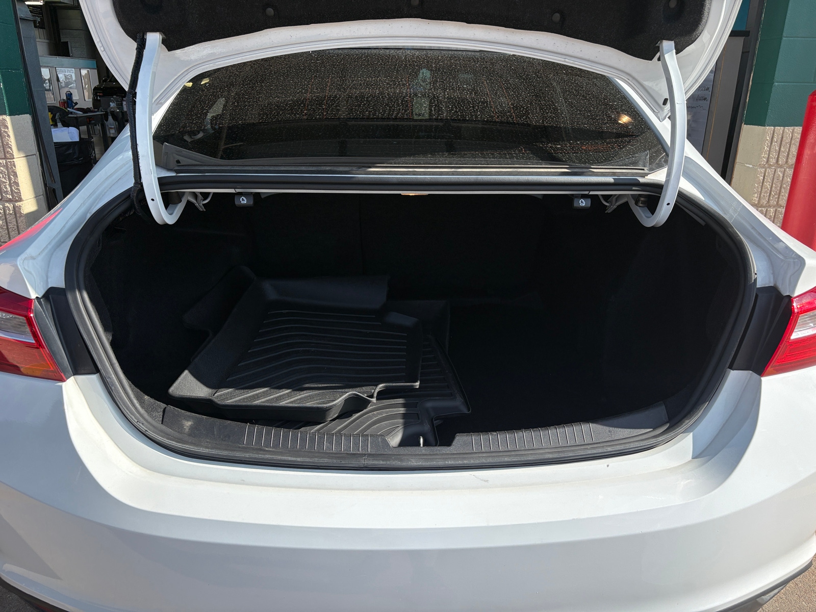 Thumbnail: 2023 Chevrolet Malibu - 7
