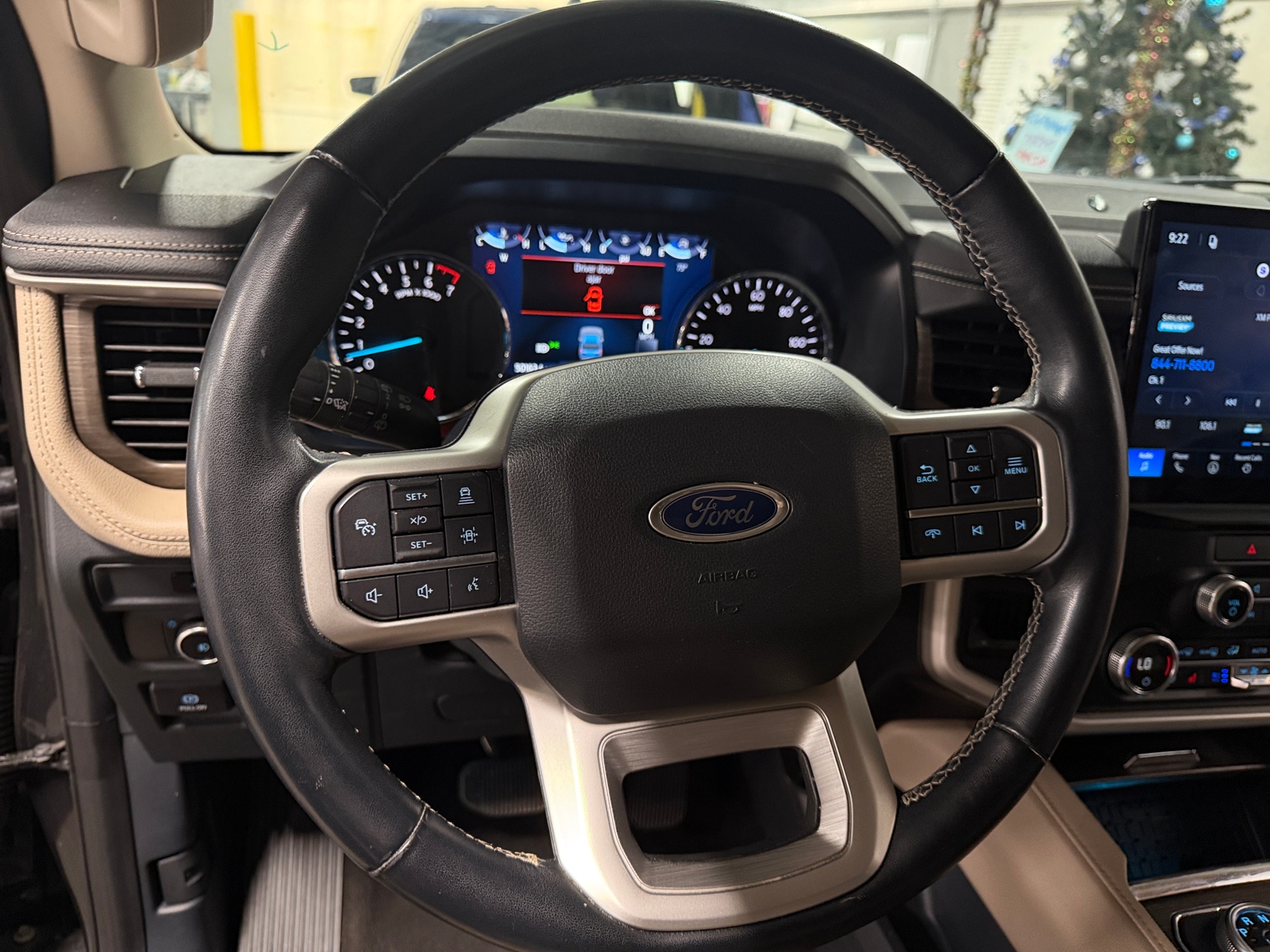 Thumbnail: 2022 Ford Expedition - 4