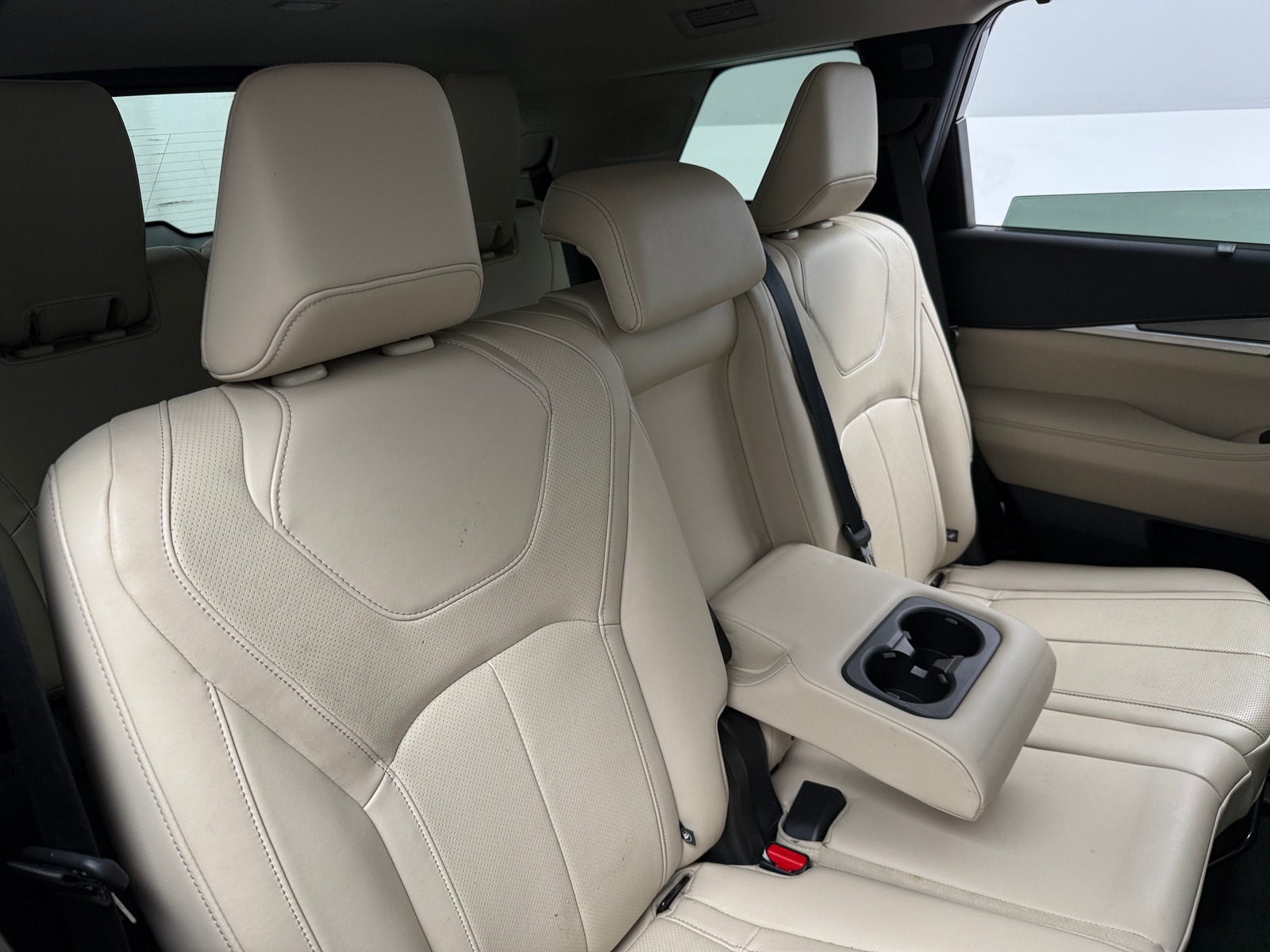Thumbnail: 2023 INFINITI QX60 - 5