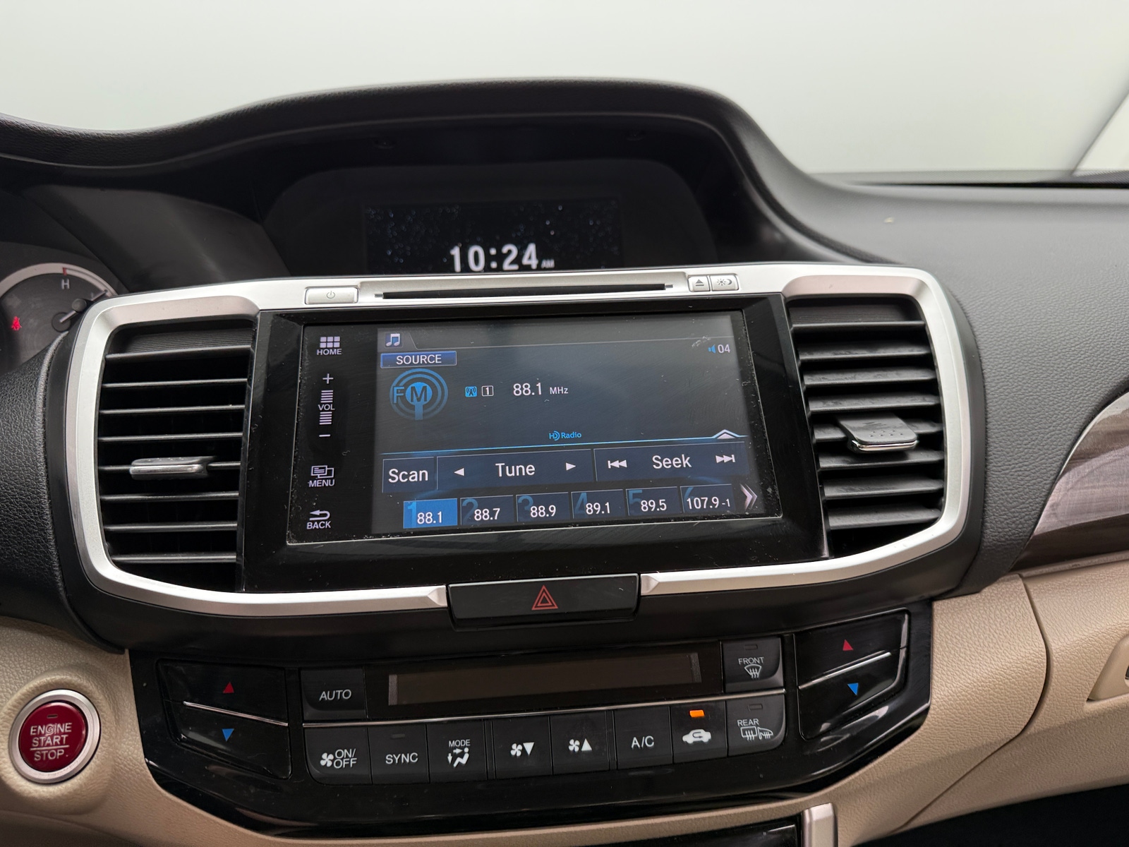 Thumbnail: 2017 Honda Accord - 4
