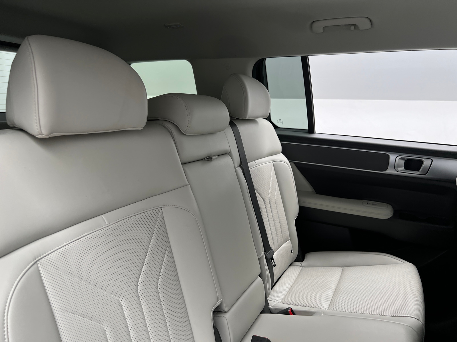 Thumbnail: 2026 Hyundai Santa Fe - 5