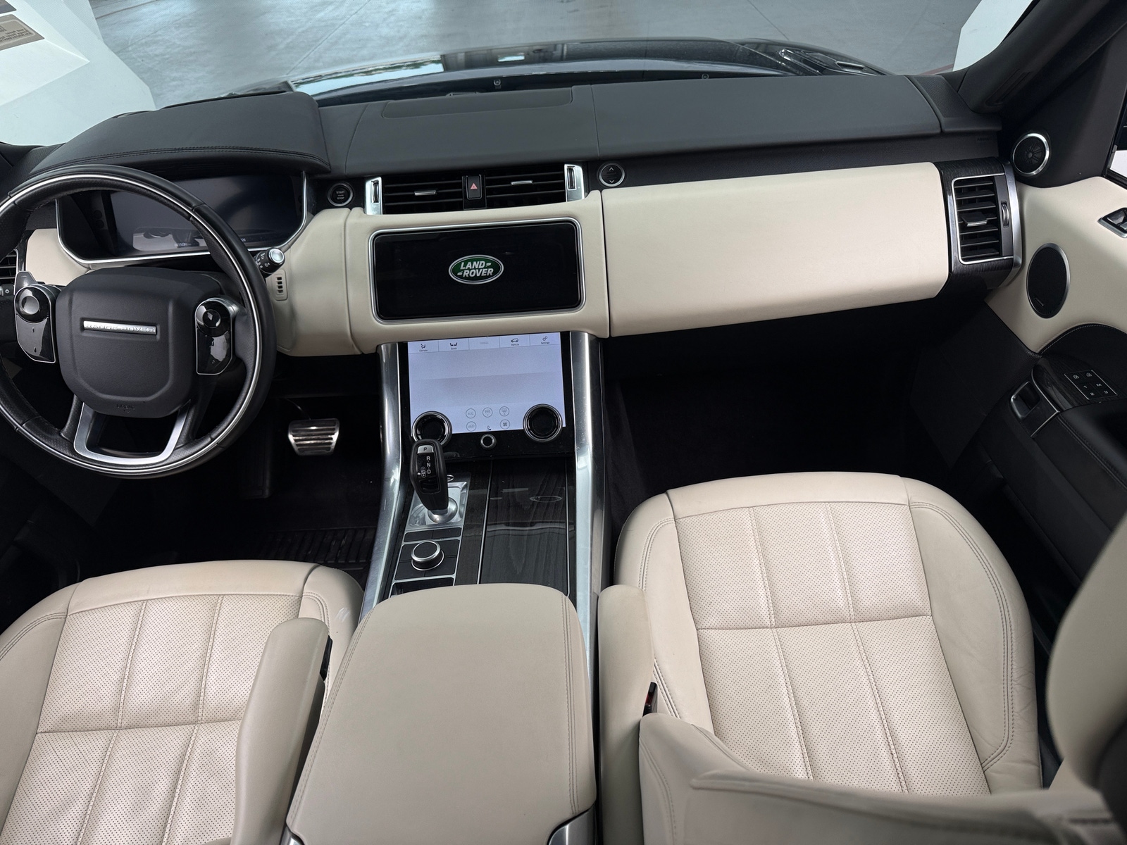 Thumbnail: 2021 Land Rover Range Rover Sport - 2
