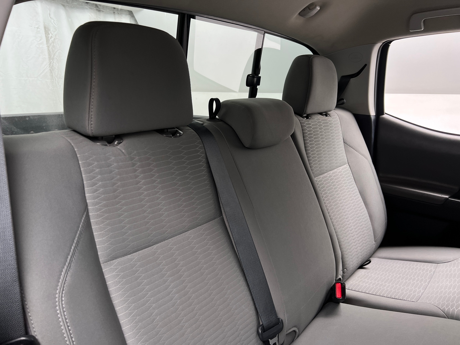 Thumbnail: 2016 Toyota Tacoma - 6
