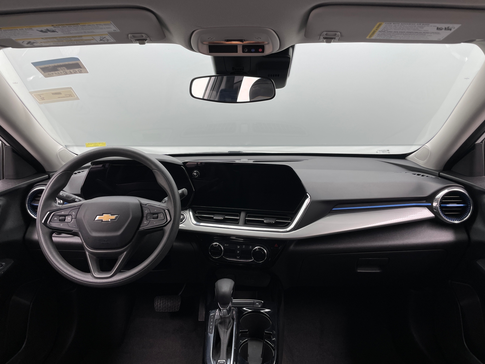 Thumbnail: 2025 Chevrolet Trax - 2