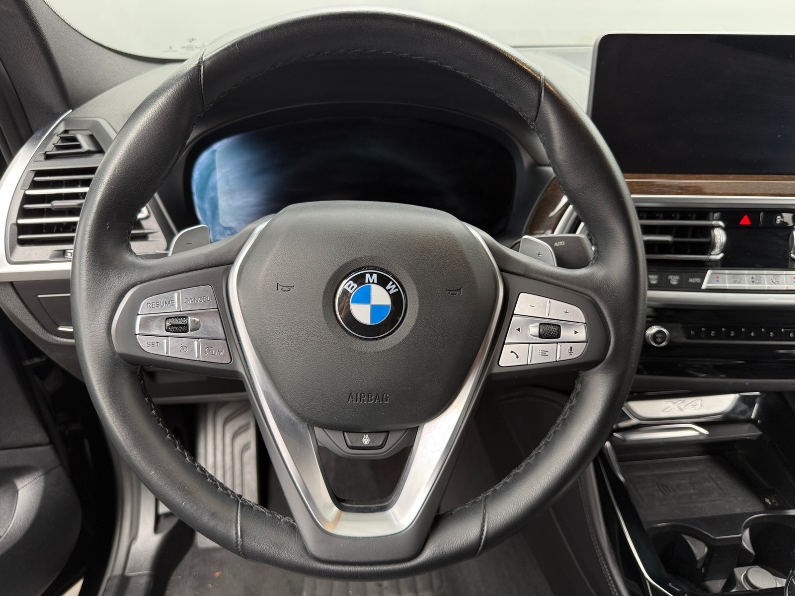 Thumbnail: 2024 BMW X4 - 4