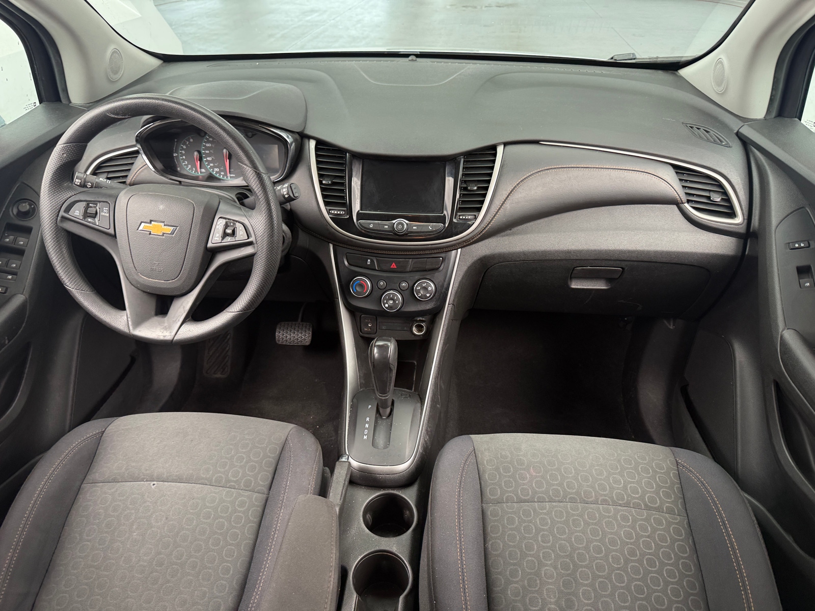 Thumbnail: 2020 Chevrolet Trax - 3