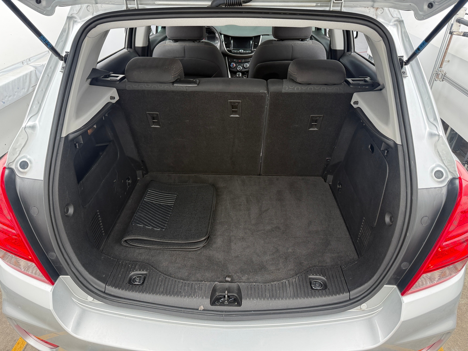 Thumbnail: 2020 Chevrolet Trax - 7