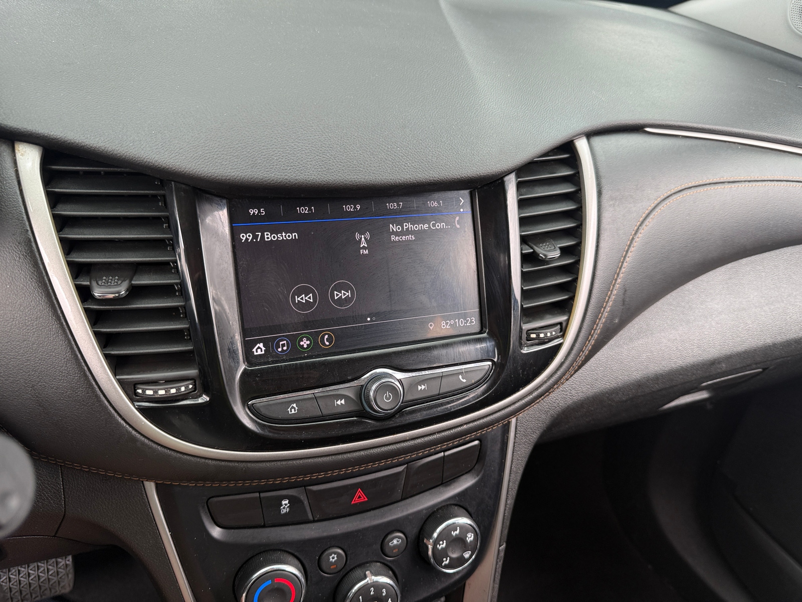 Thumbnail: 2020 Chevrolet Trax - 4