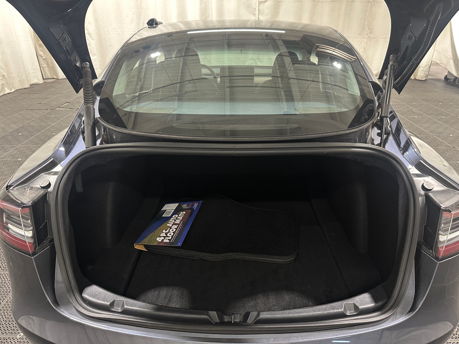 Thumbnail: 2021 Tesla Model 3 - 6