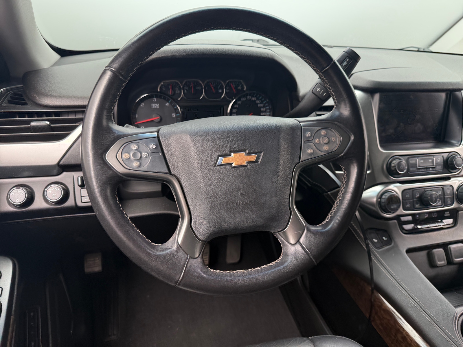 Thumbnail: 2019 Chevrolet Tahoe - 4