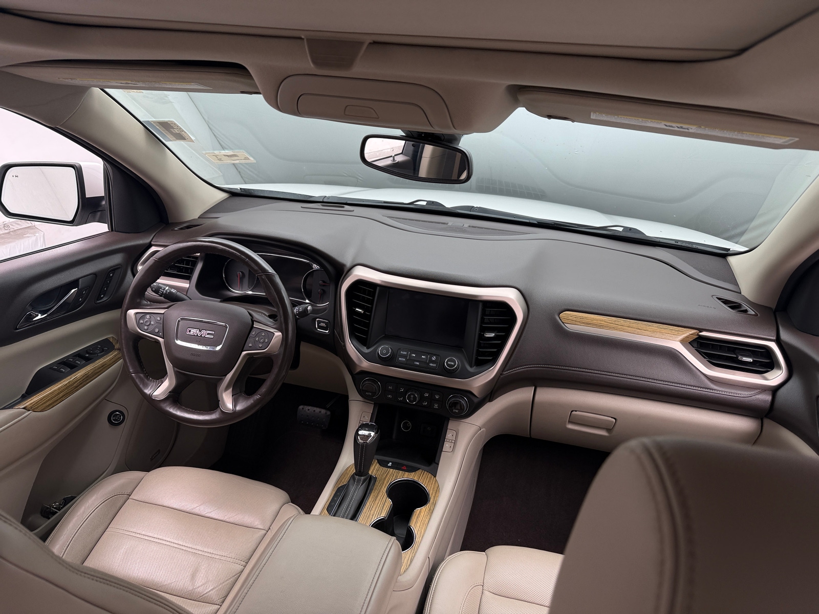 Thumbnail: 2018 GMC Acadia - 2