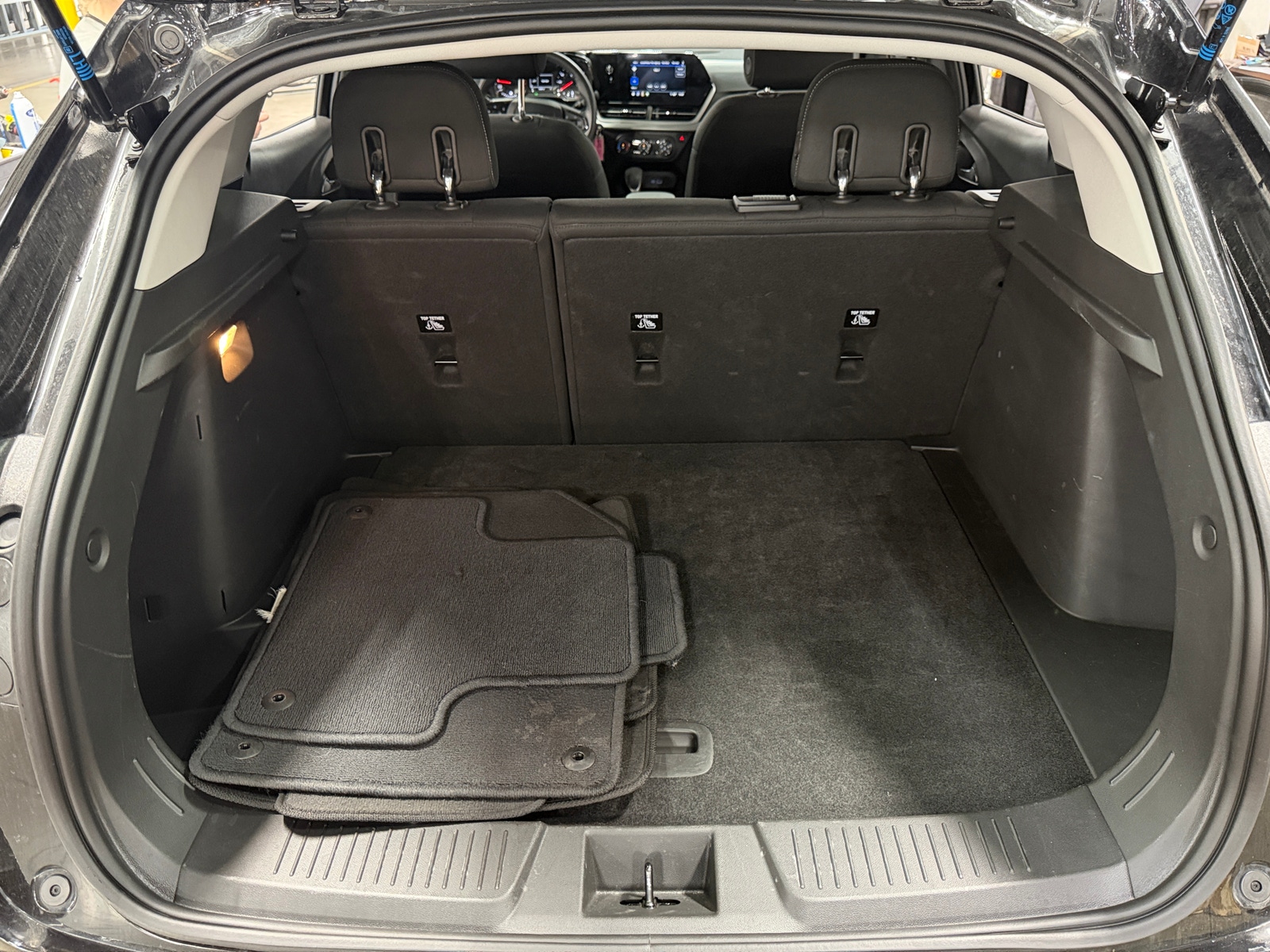 Thumbnail: 2026 Chevrolet Trax - 7