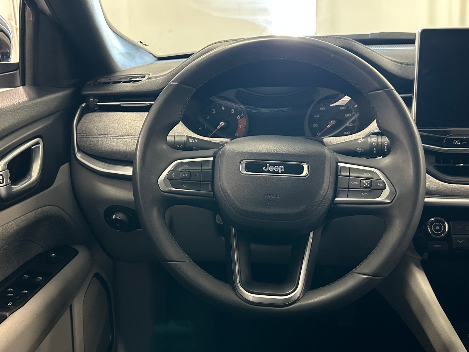 Thumbnail: 2024 Jeep Compass - 5