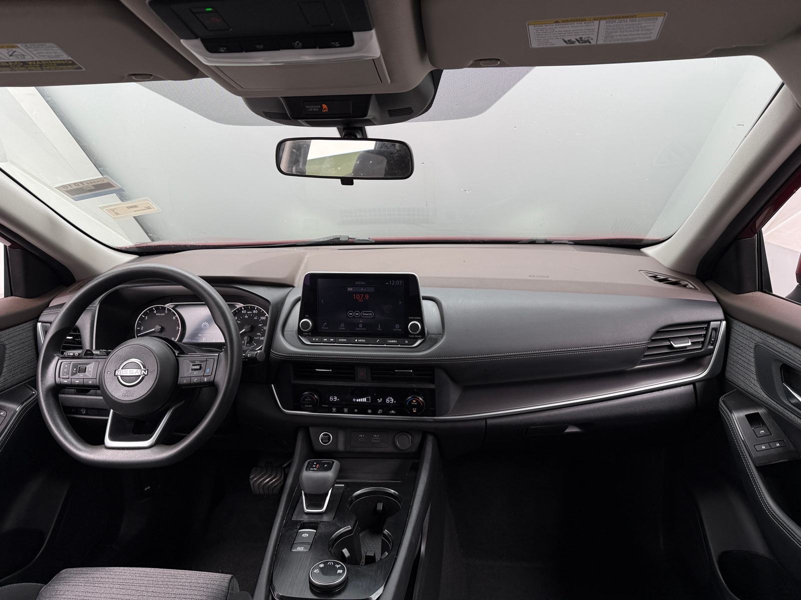 Thumbnail: 2023 Nissan Rogue - 3
