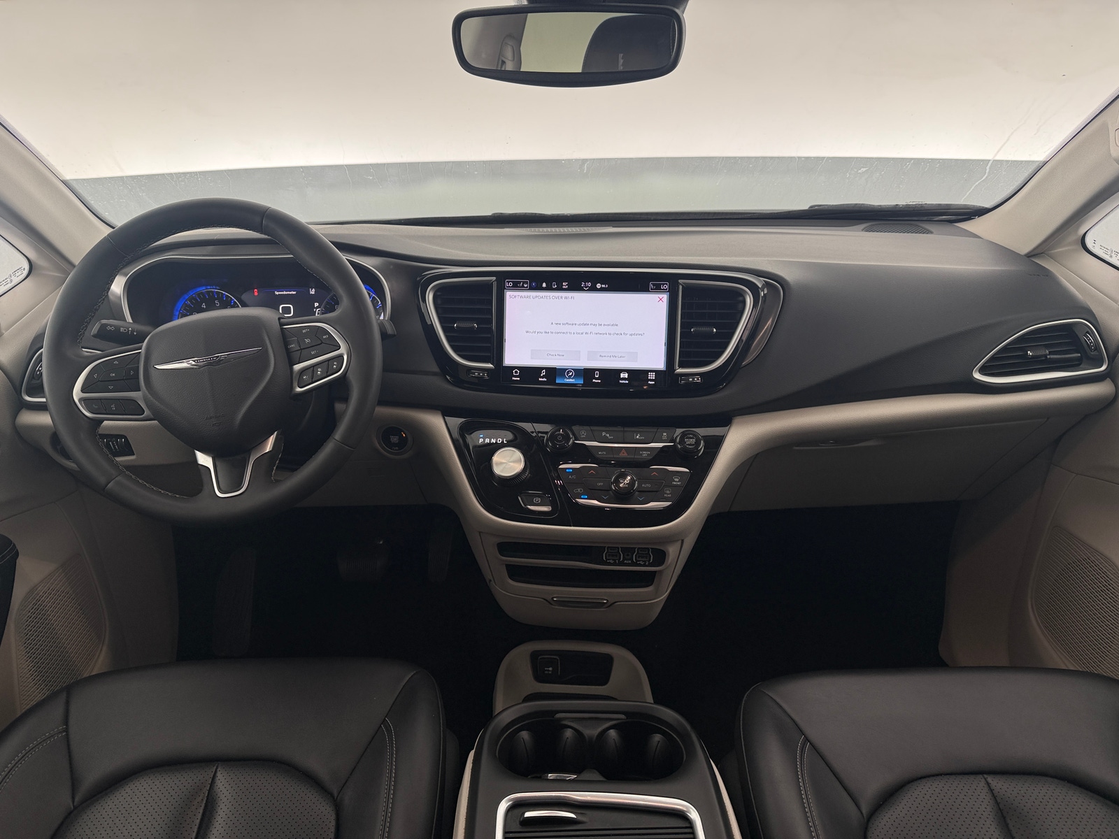 Thumbnail: 2024 Chrysler Pacifica - 2