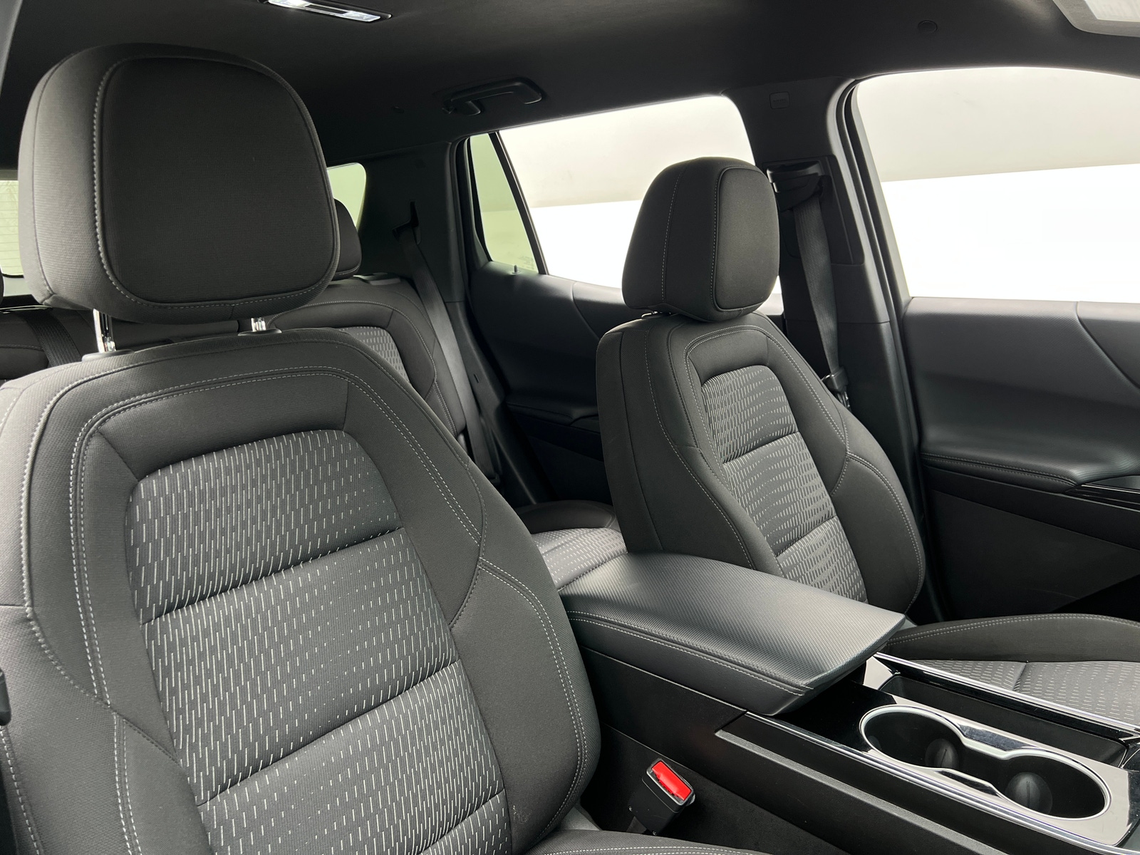 Thumbnail: 2025 Chevrolet Equinox - 2
