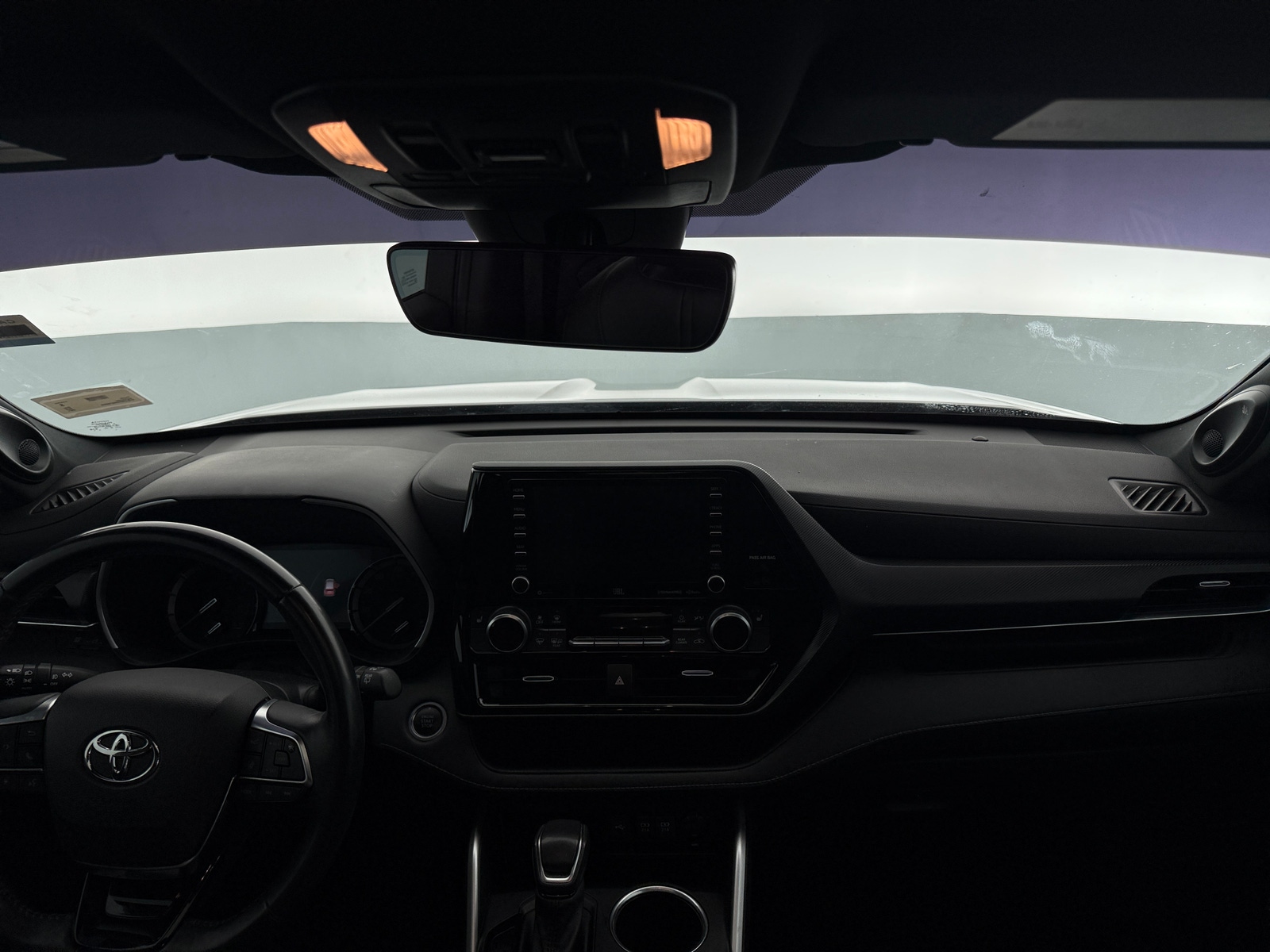 Thumbnail: 2021 Toyota Highlander - 2