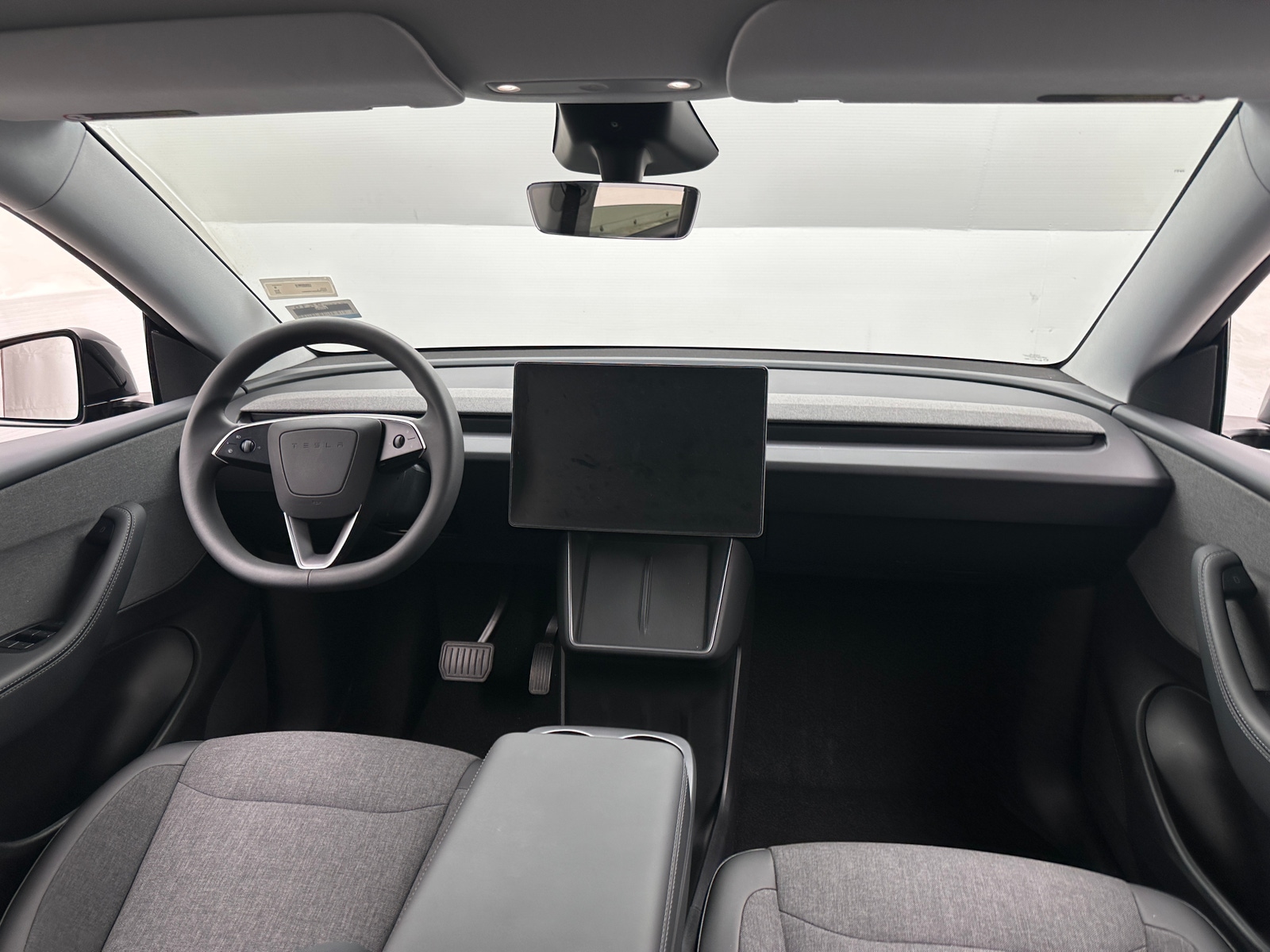Thumbnail: 2026 Tesla Model Y - 3