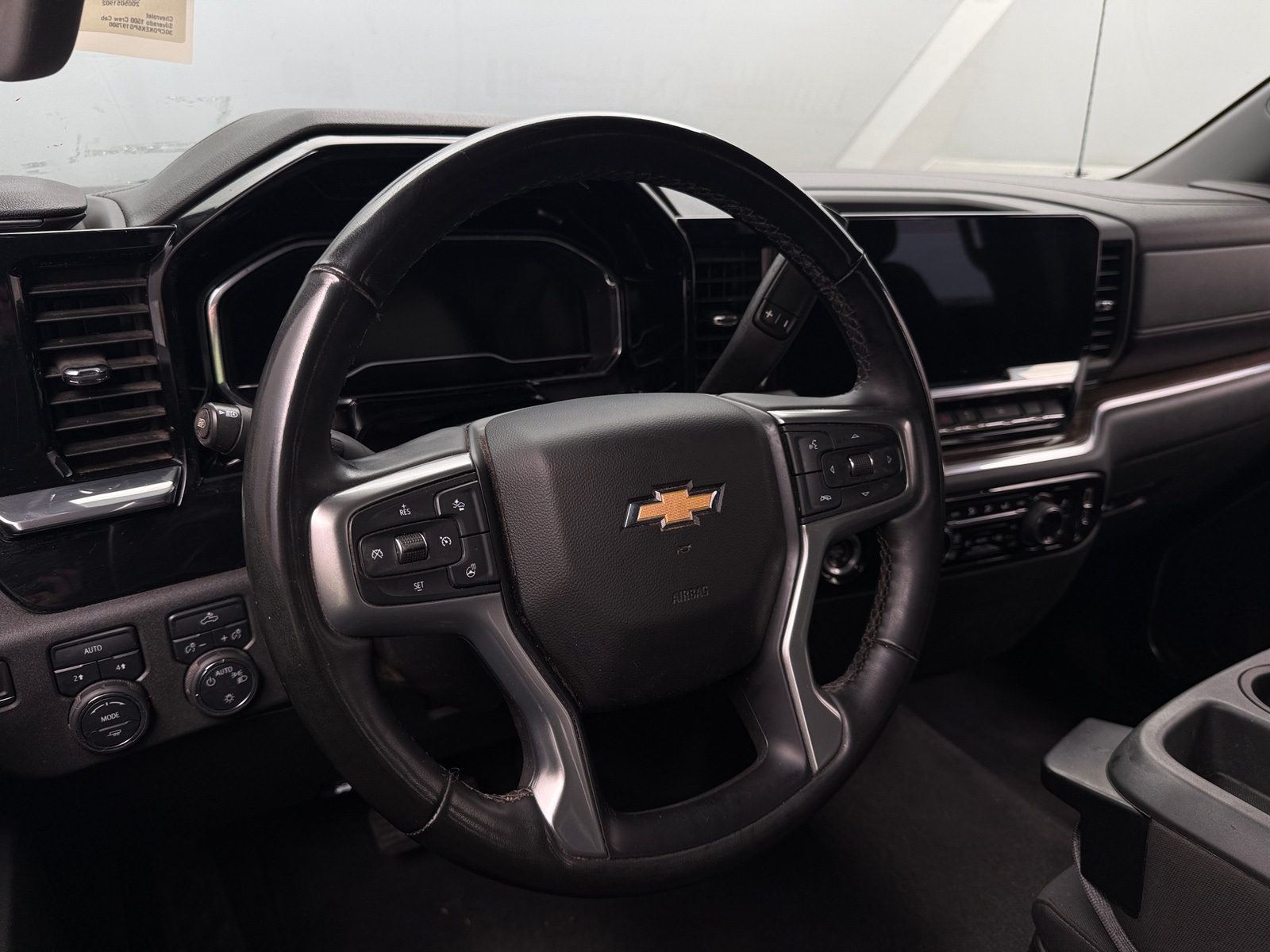 Thumbnail: 2023 Chevrolet Silverado 1500 - 5
