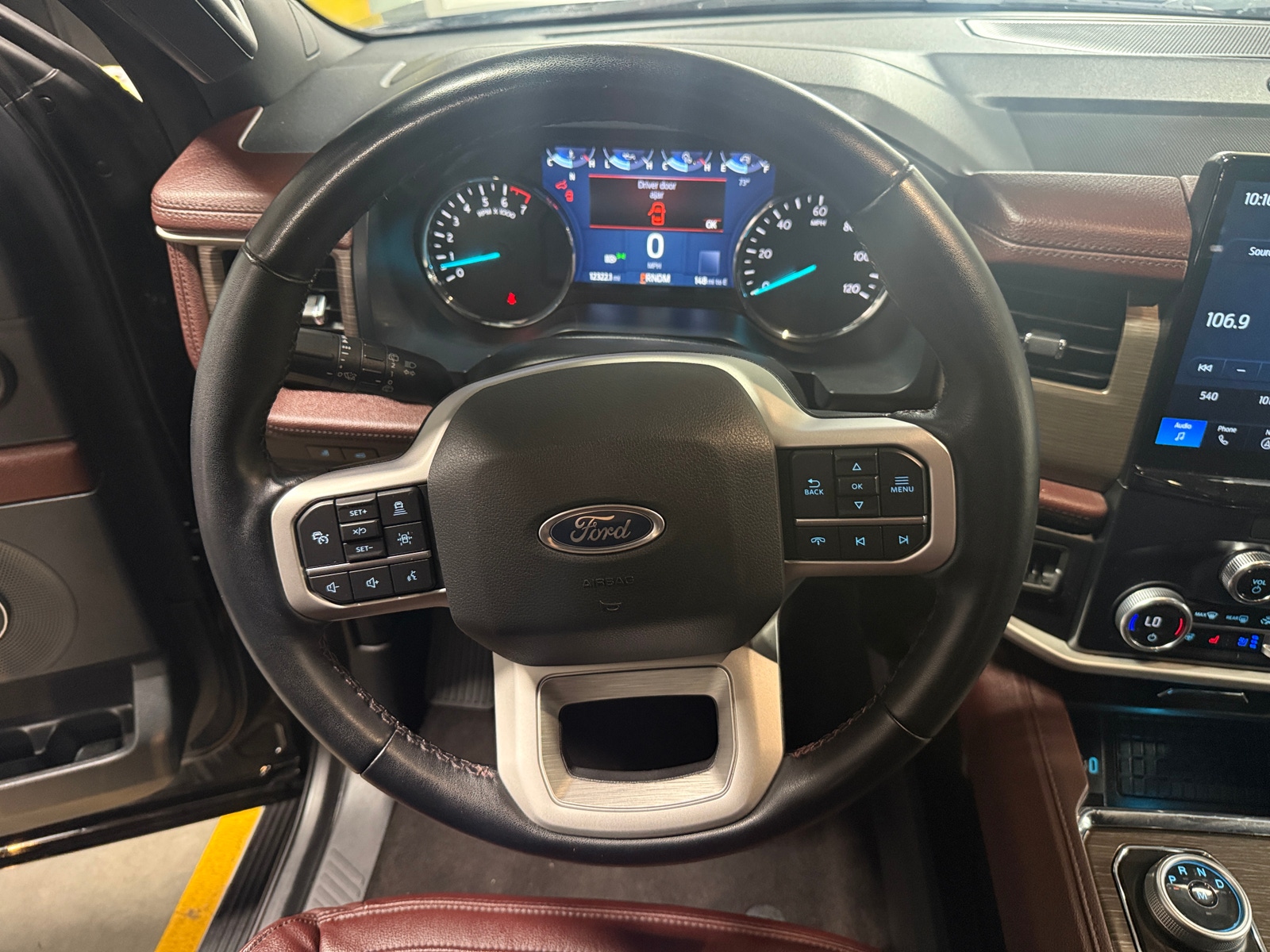 Thumbnail: 2023 Ford Expedition - 4