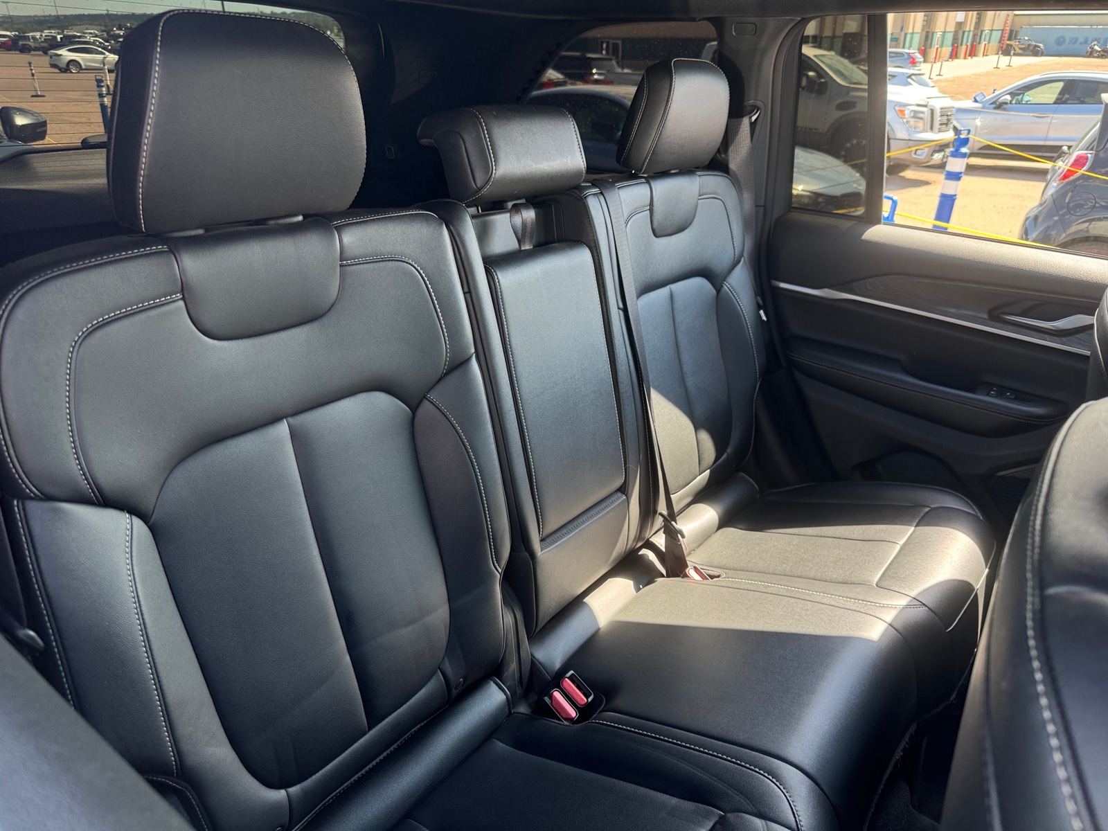 Thumbnail: 2025 Jeep Grand Cherokee - 5