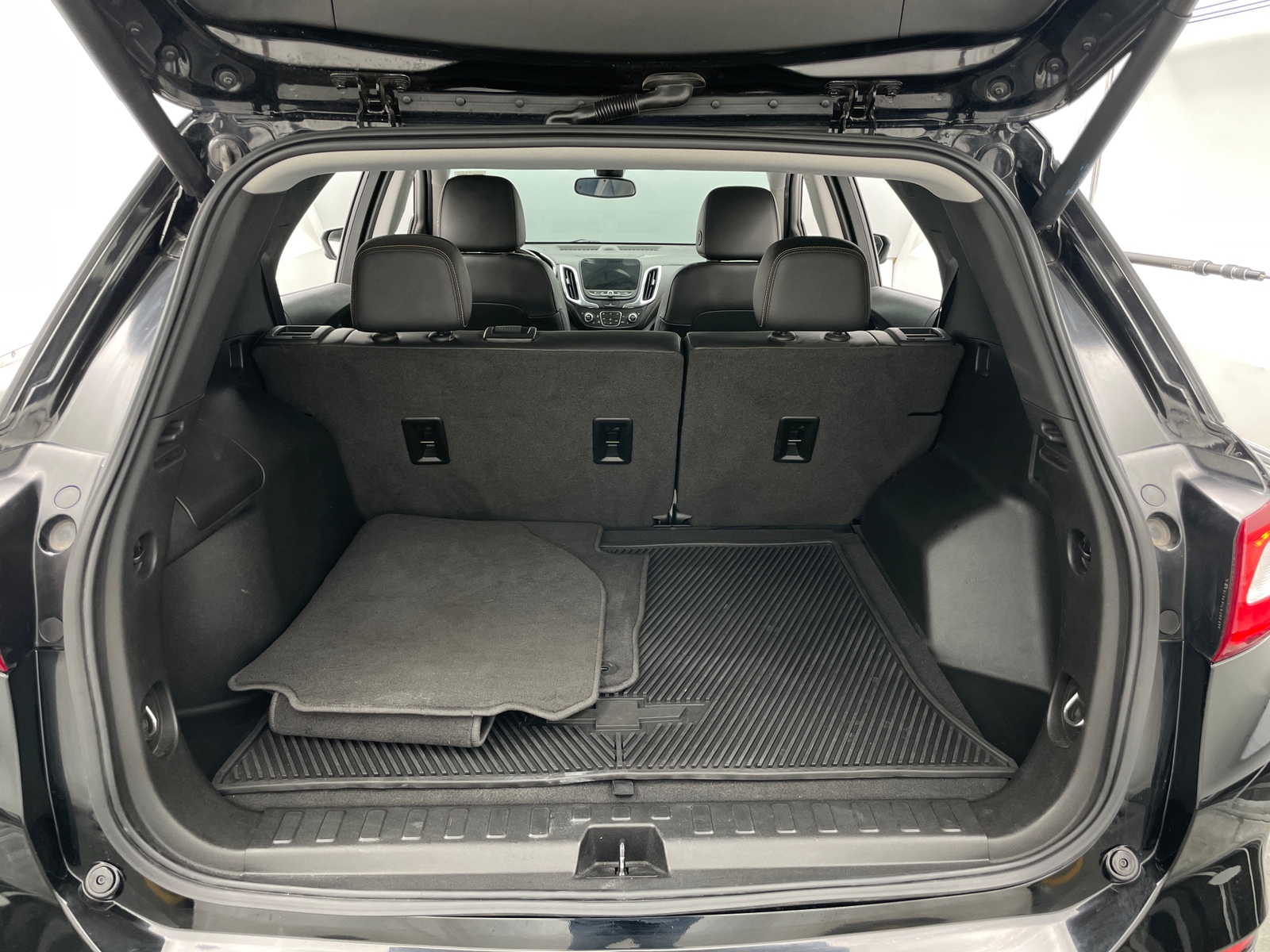 Thumbnail: 2021 Chevrolet Equinox - 6