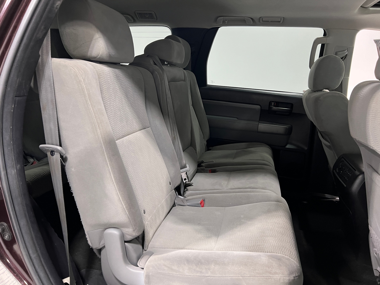 Thumbnail: 2016 Toyota Sequoia - 6