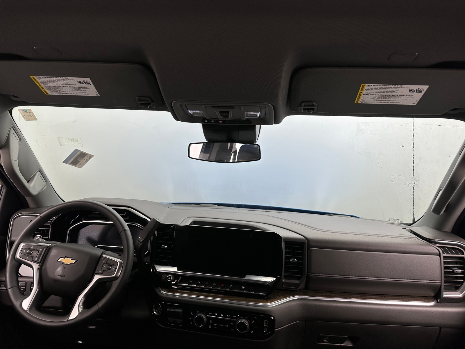 Thumbnail: 2023 Chevrolet Silverado 1500 - 3