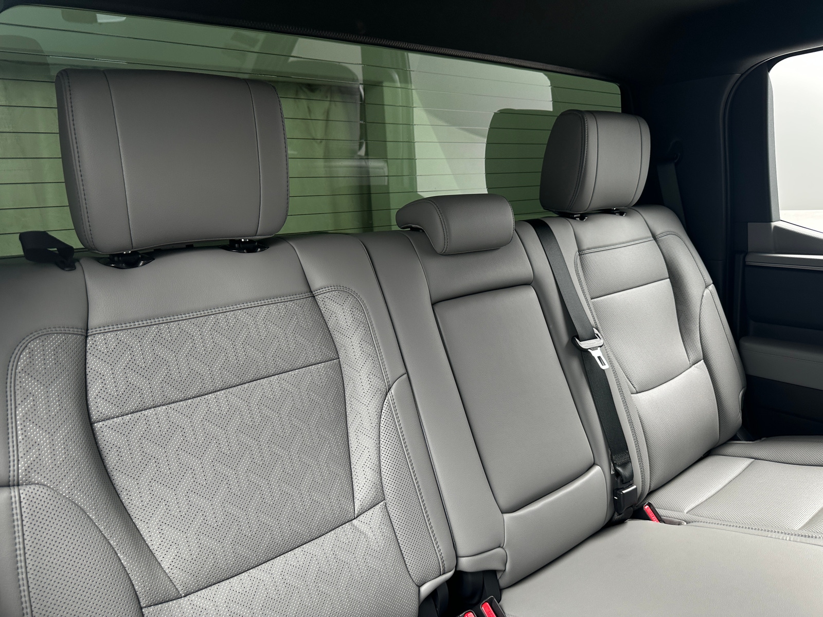 Thumbnail: 2025 Toyota Tundra - 6