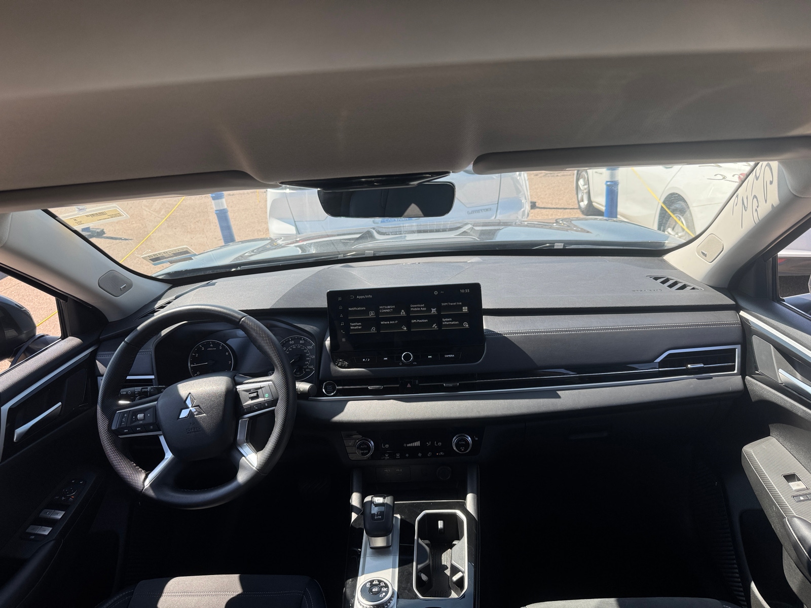 Thumbnail: 2025 Mitsubishi Outlander - 2