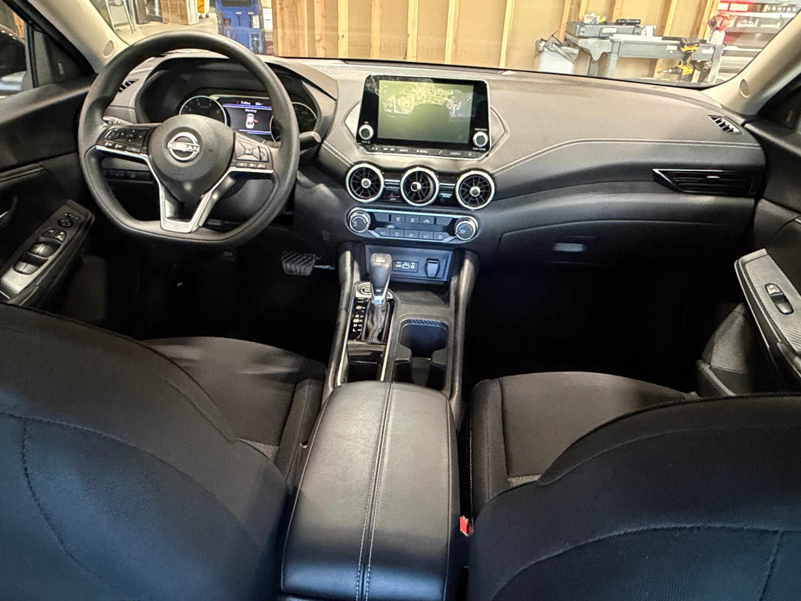 Thumbnail: 2025 Nissan Sentra - 3