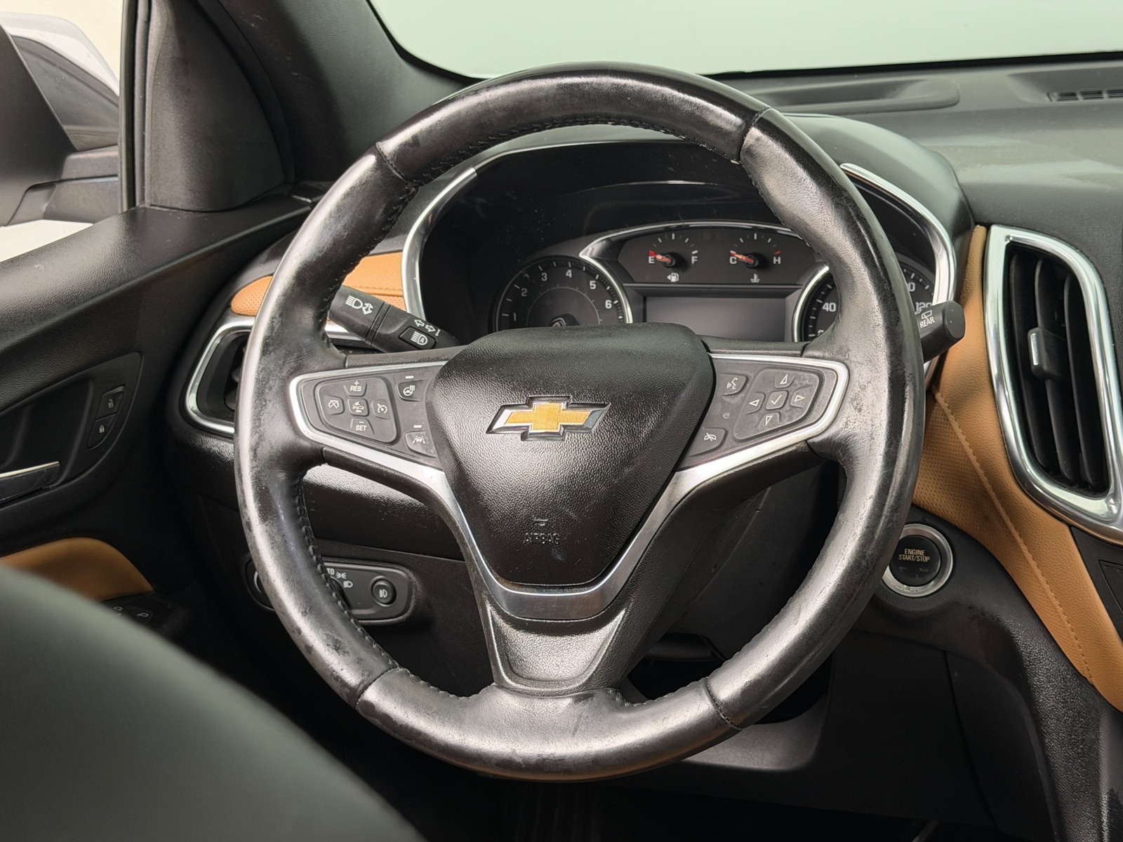 Thumbnail: 2020 Chevrolet Equinox - 4