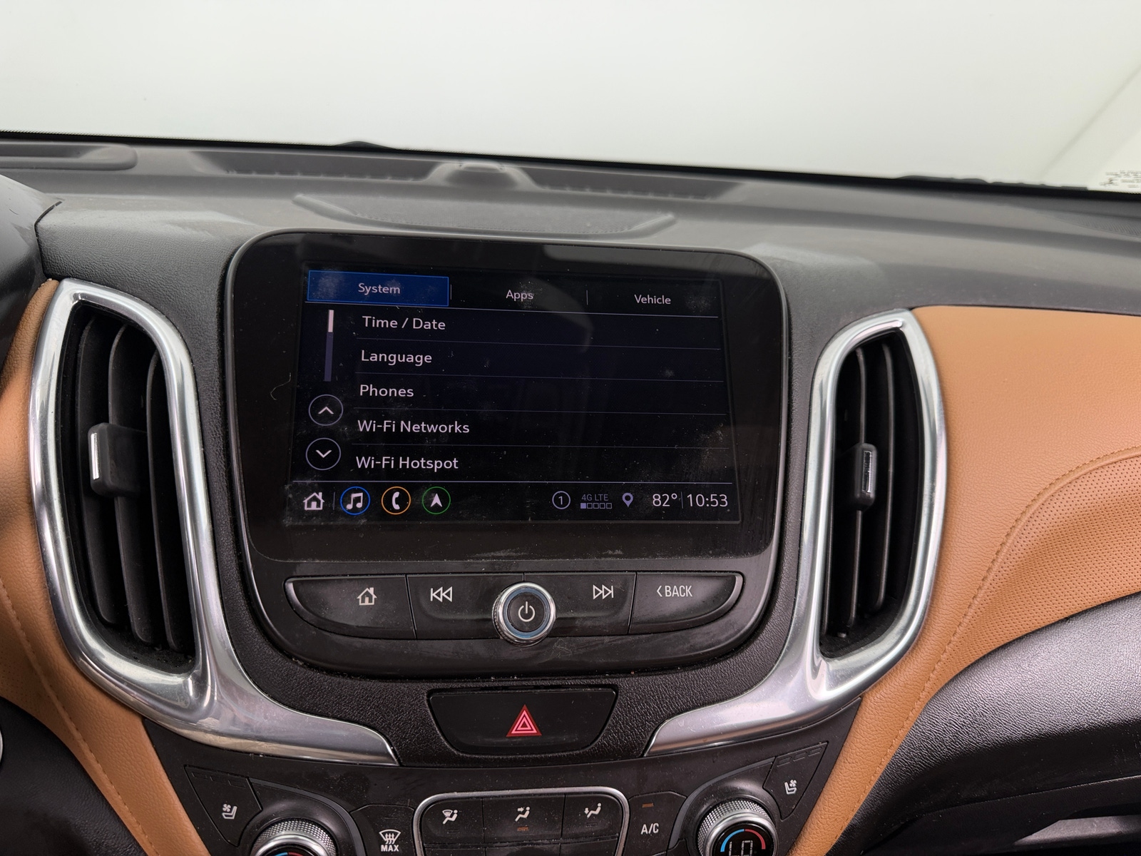 Thumbnail: 2020 Chevrolet Equinox - 3