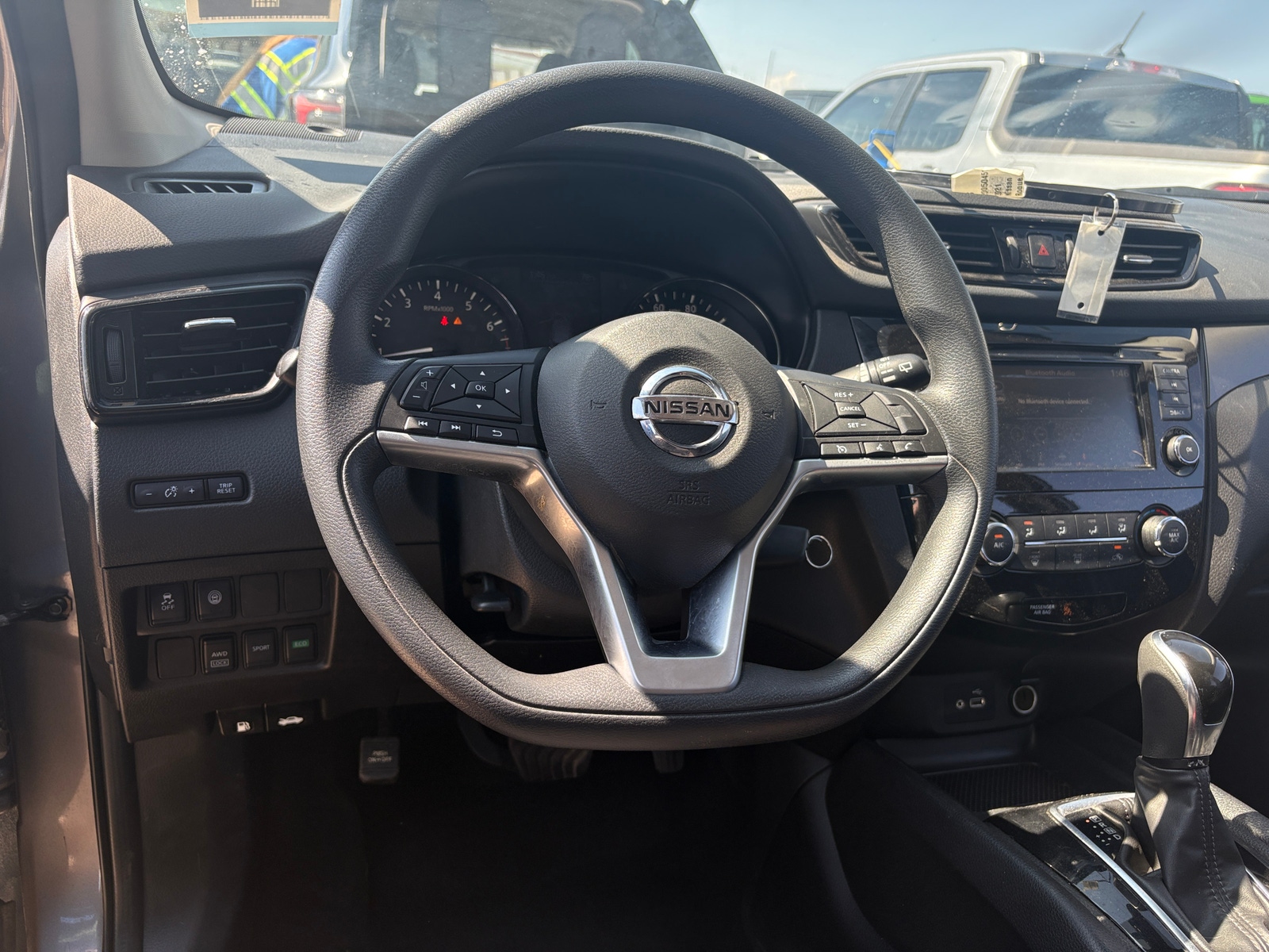 Thumbnail: 2021 Nissan Rogue Sport - 5