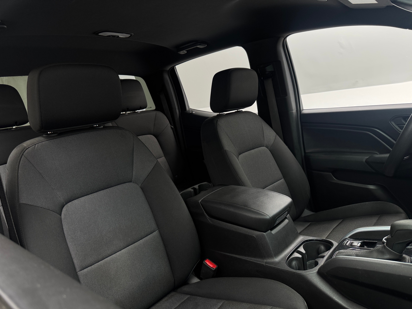 Thumbnail: 2024 Chevrolet Colorado - 2
