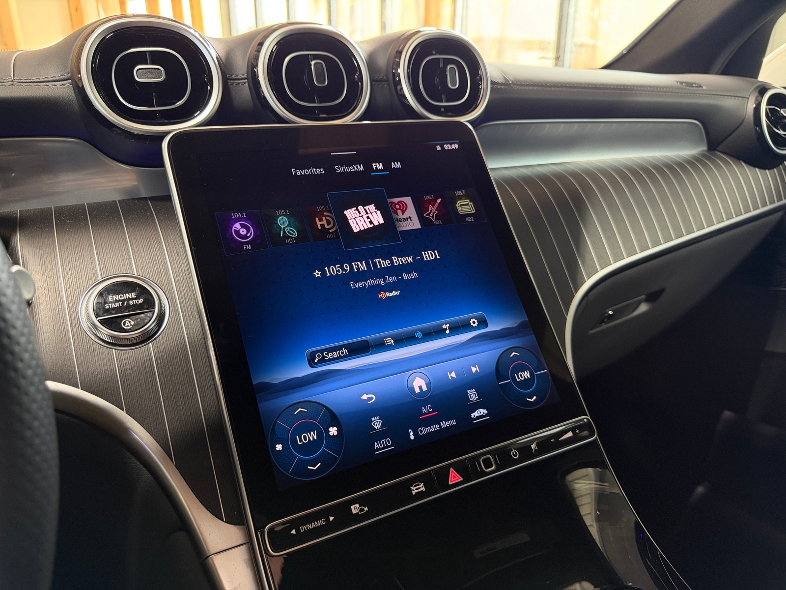 Thumbnail: 2024 Mercedes-Benz GLC - 3