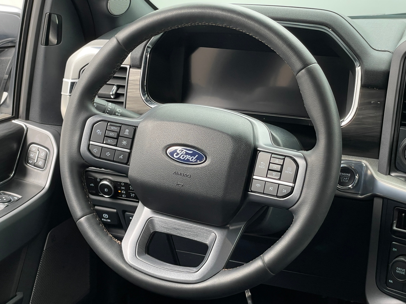 Thumbnail: 2025 Ford Econoline - 4