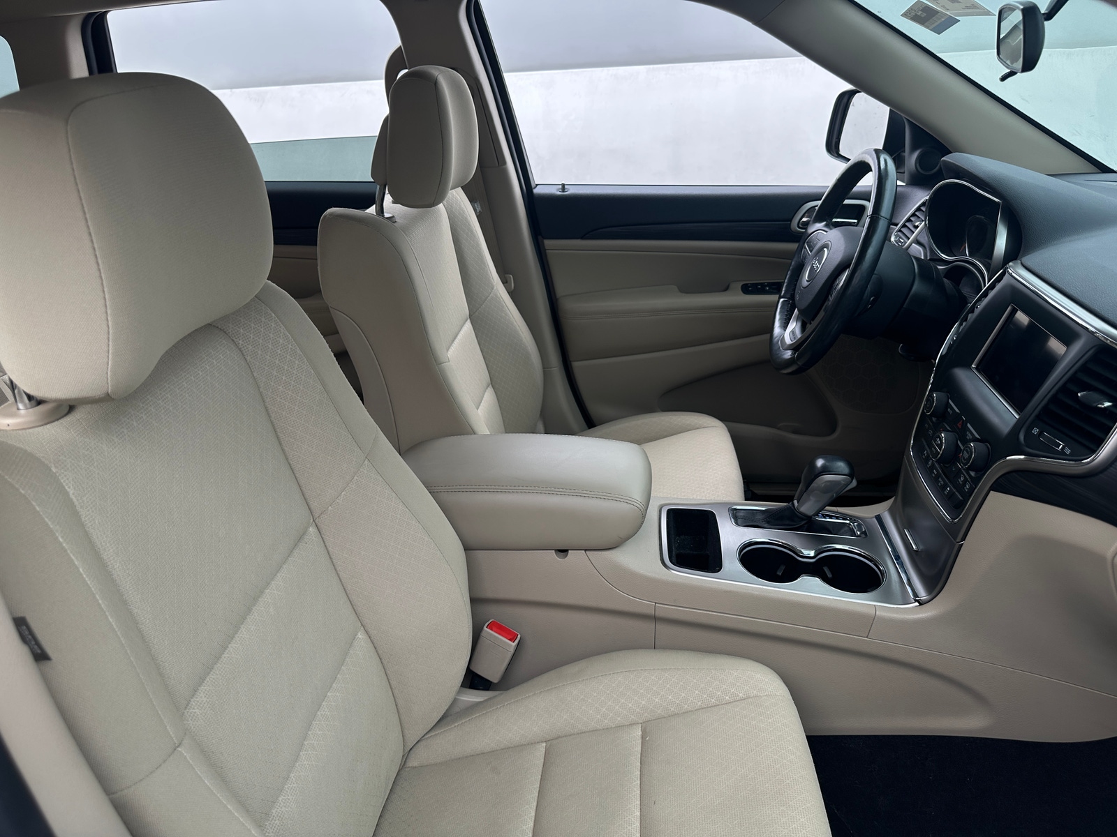 Thumbnail: 2021 Jeep Grand Cherokee - 2