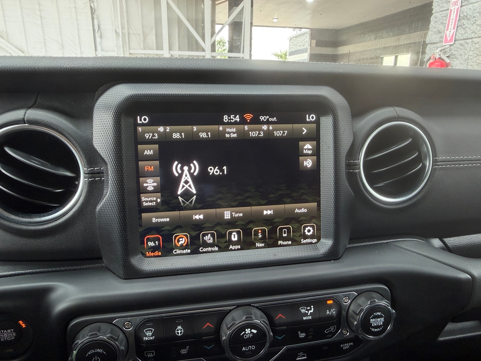 Thumbnail: 2022 Jeep Wrangler - 3