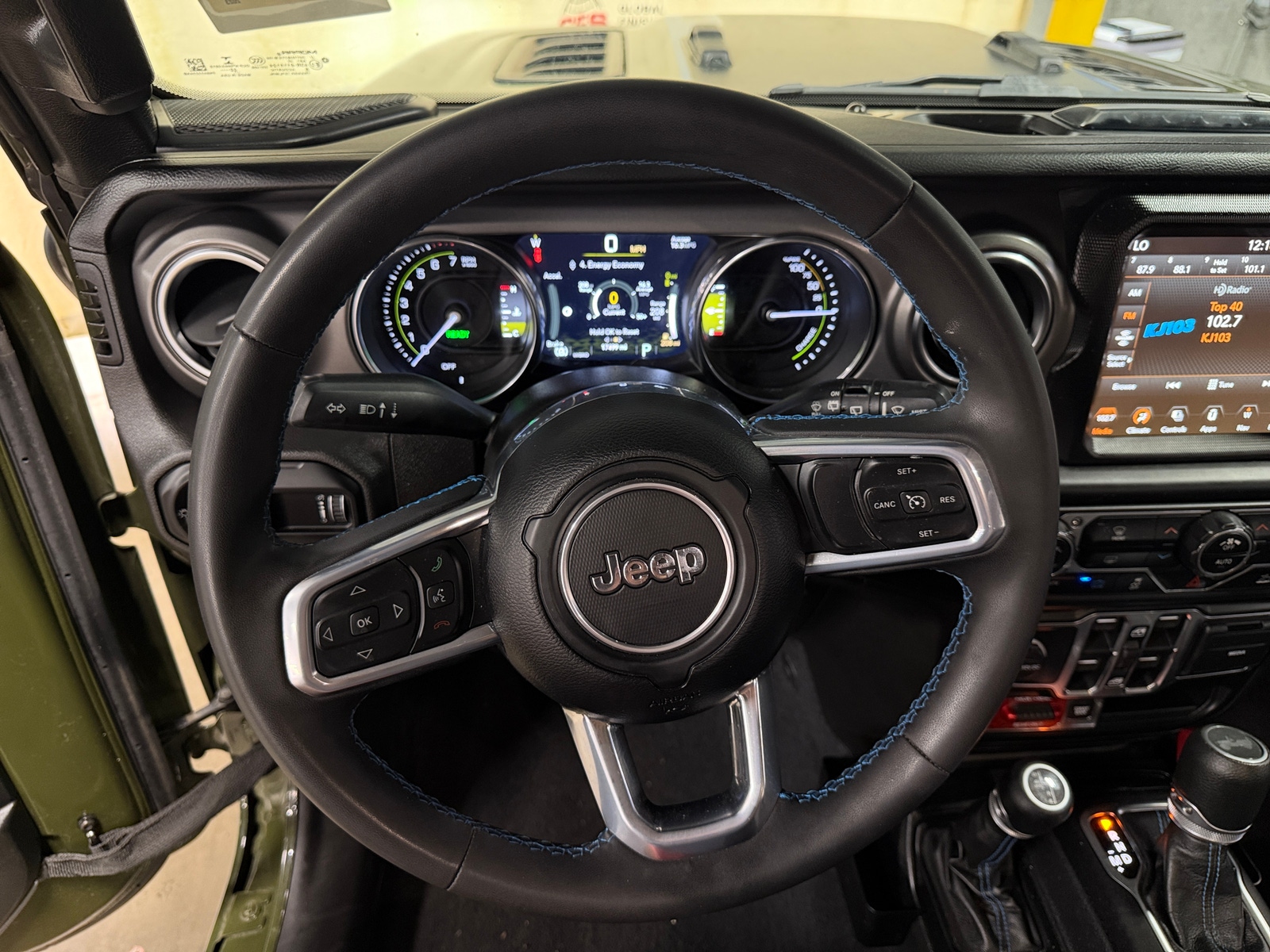 Thumbnail: 2023 Jeep Wrangler - 5