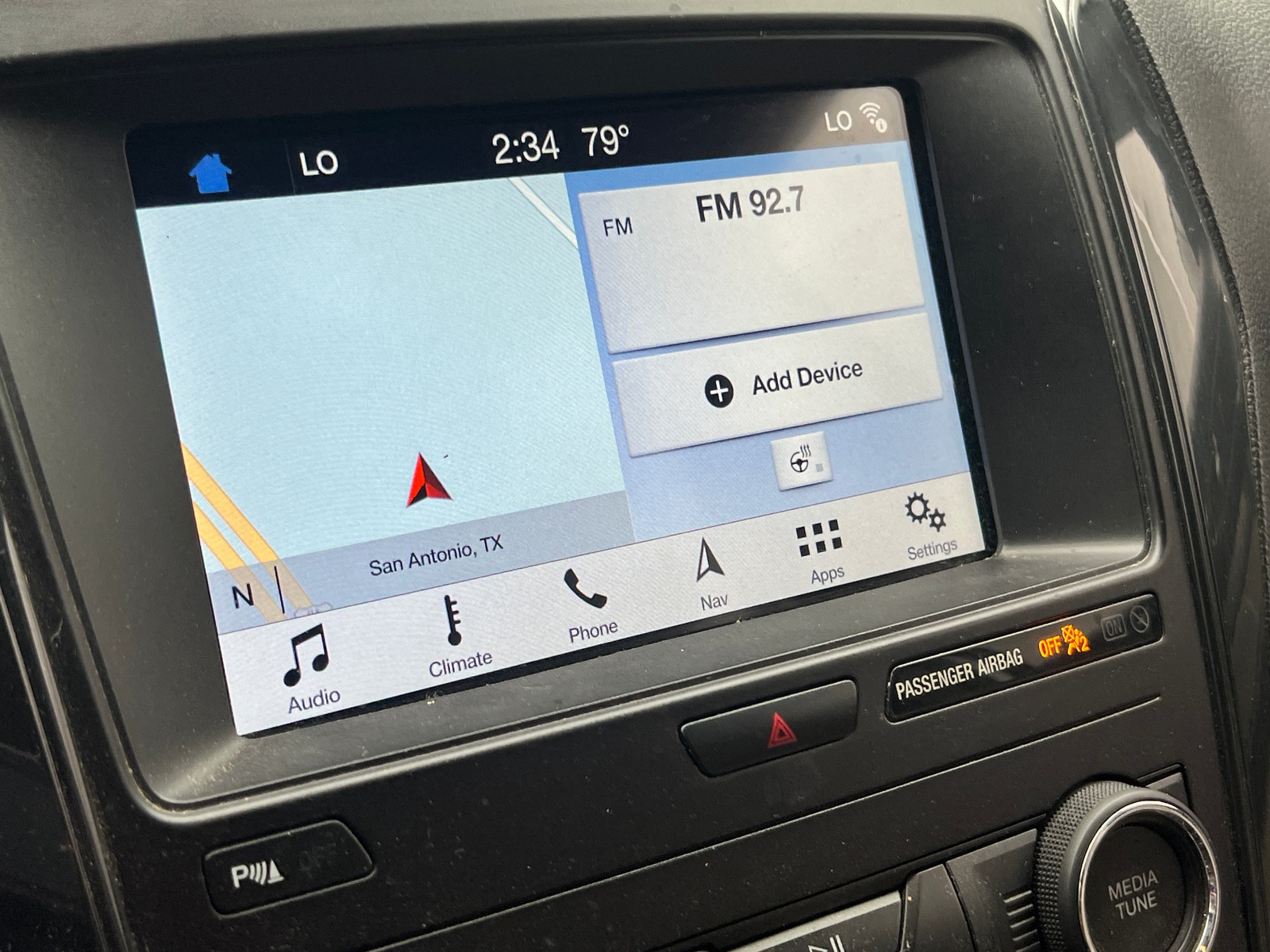 Thumbnail: 2019 Ford Explorer - 3