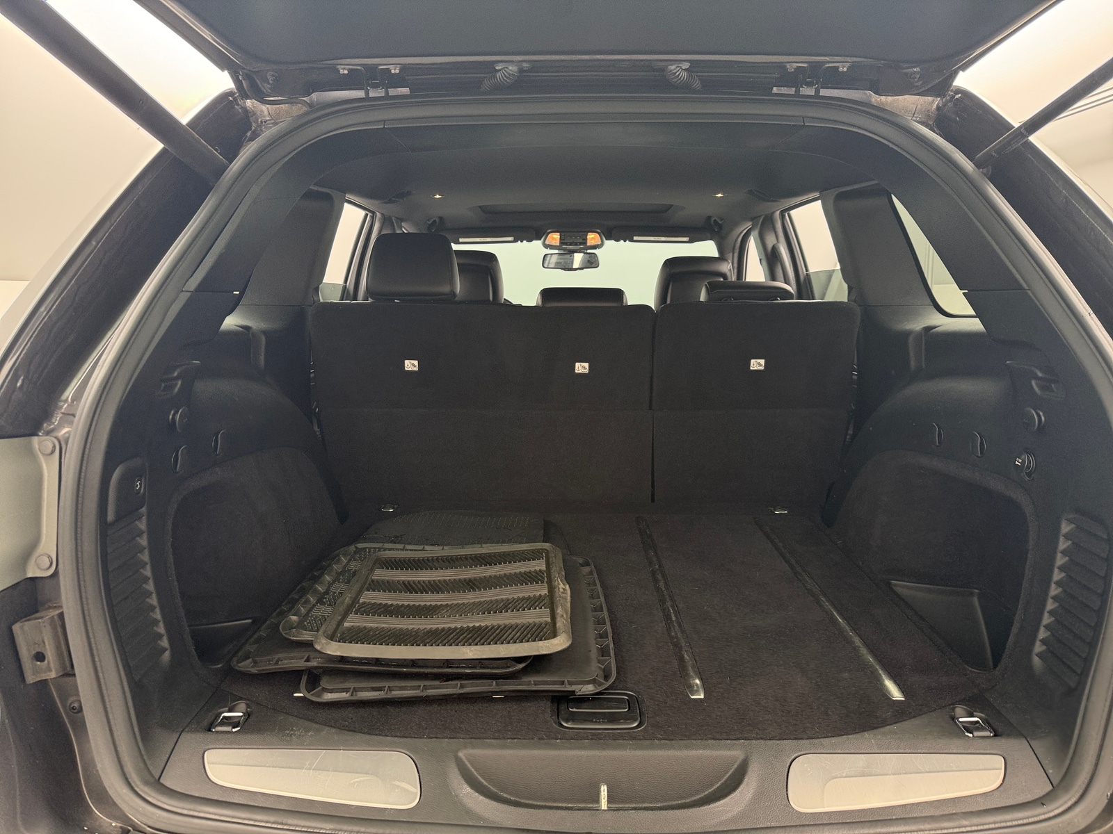Thumbnail: 2016 Jeep Grand Cherokee - 6