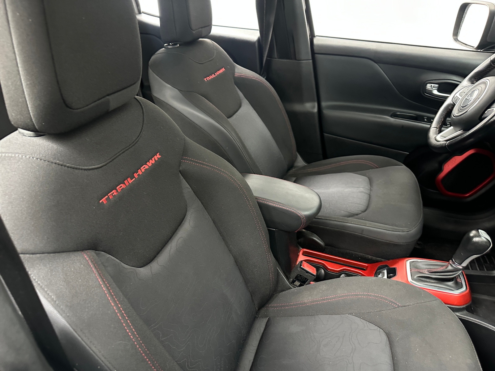 Thumbnail: 2018 Jeep Renegade - 2