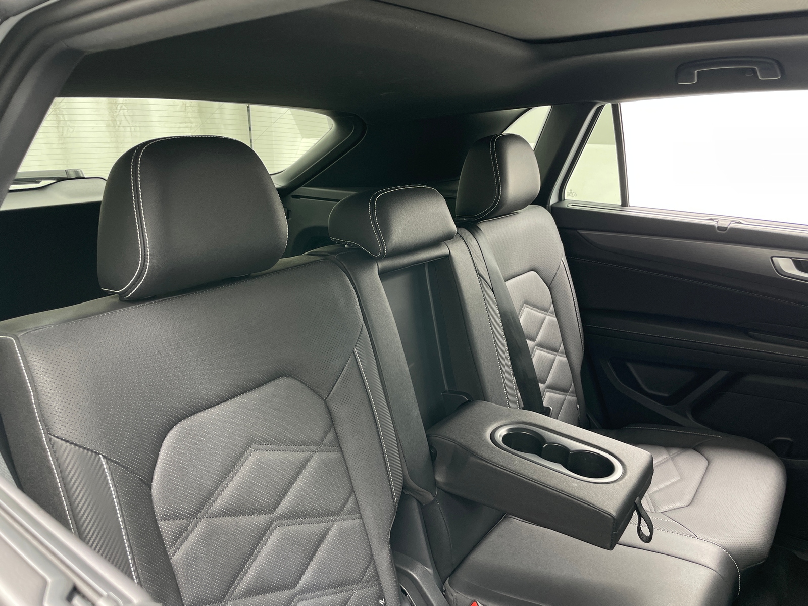 Thumbnail: 2026 Volkswagen Atlas - 5