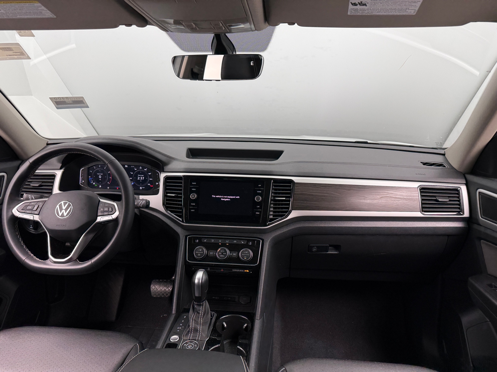 Thumbnail: 2023 Volkswagen Atlas - 2