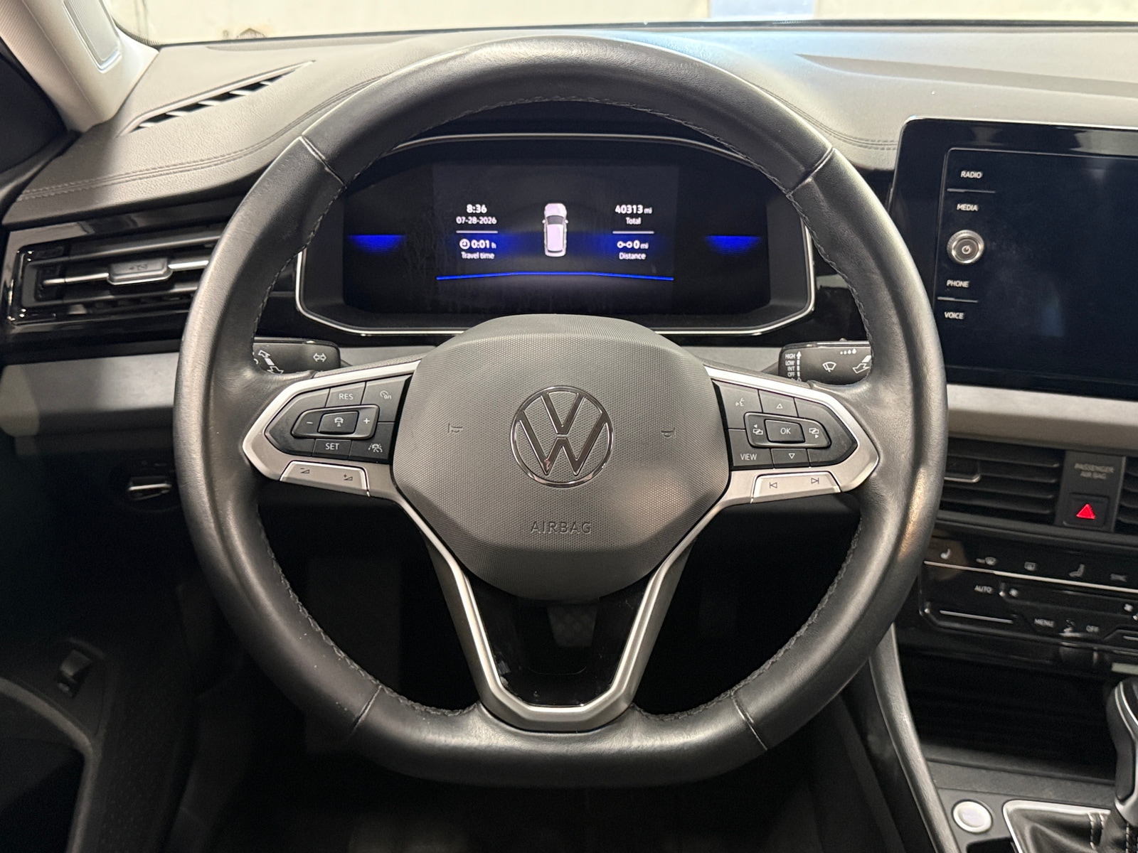 Thumbnail: 2025 Volkswagen Jetta - 4