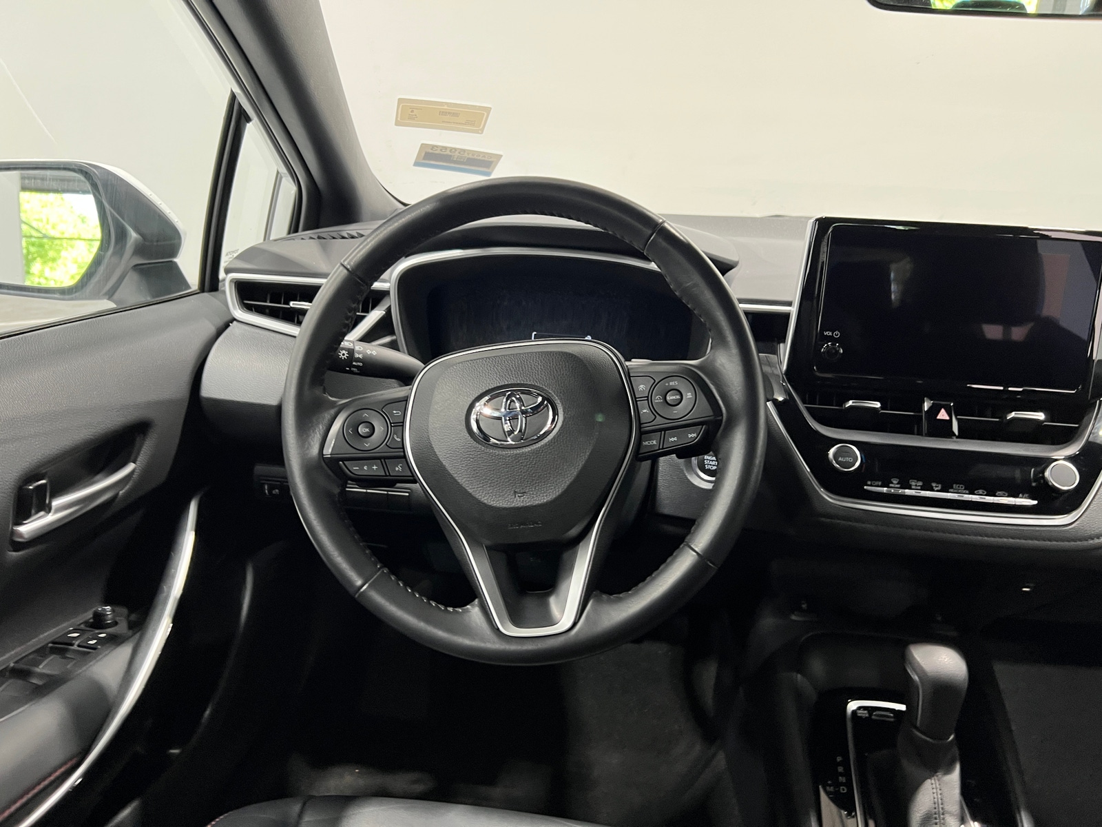 Thumbnail: 2023 Toyota Corolla - 4